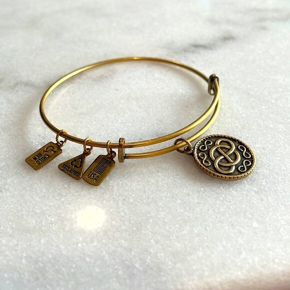 Celtic Knot Adjustable Gold Bangle Bracelet - Picture 1 of 4